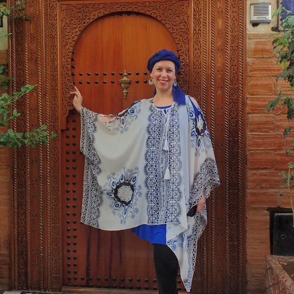 Quirky glamour girl! - Picture 4 of 4